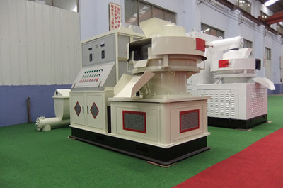 秸稈顆粒機(jī)在農(nóng)業(yè)機(jī)械中的應(yīng)用與生物飼料研發(fā)前景